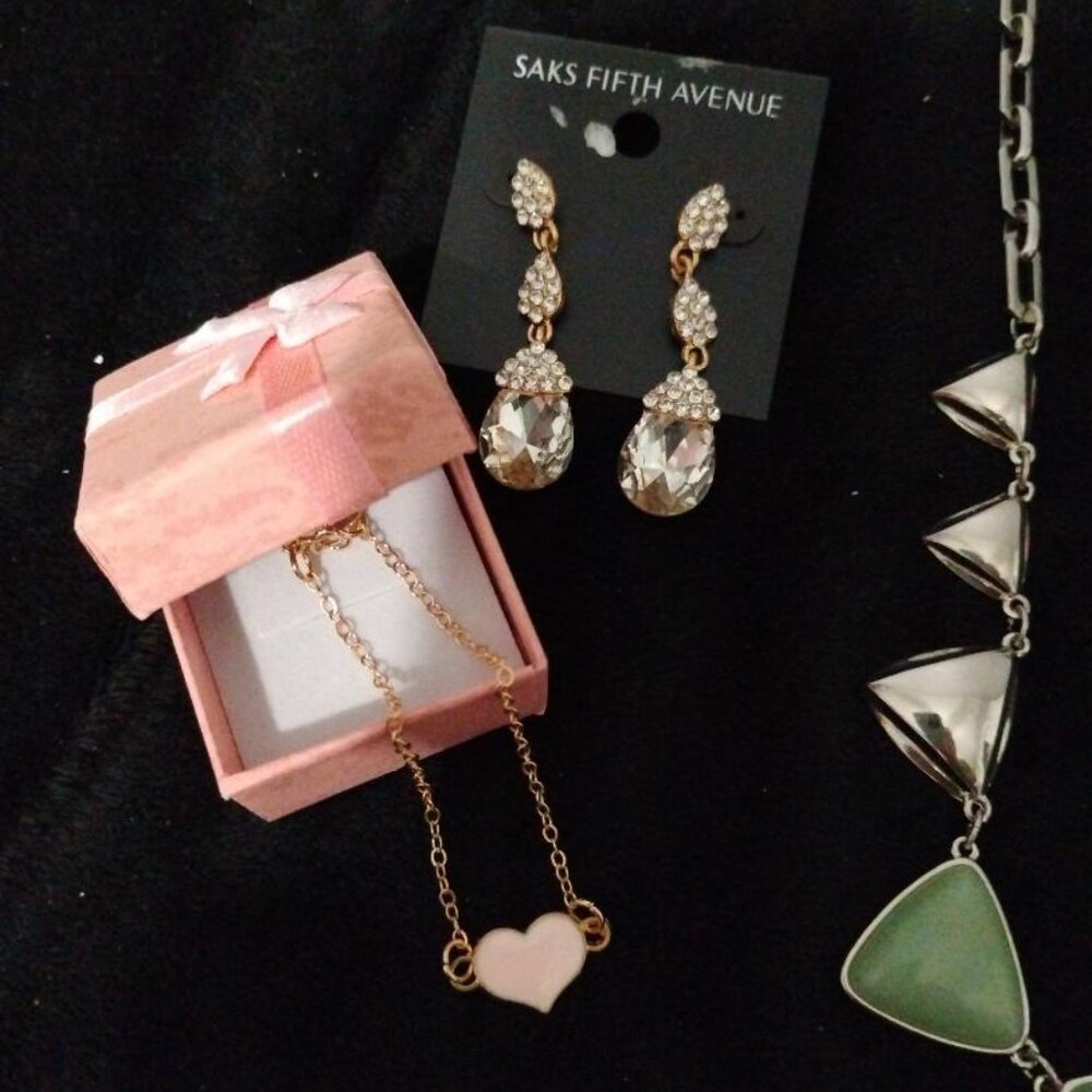 Jewelry Bundle - Picture 2 of 14